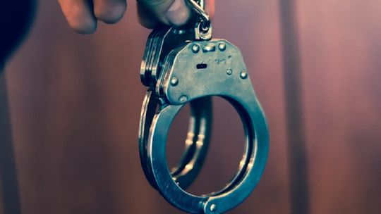 Ukrywał się przed wymiarem sprawiedliwości od 11 lat. Policjanci zatrzymali dwóch poszukiwanych mężczyzn