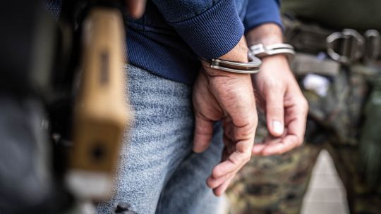 Ukrywał się przez 12 lat. Policjanci zatrzymali go, gdy kończył zakupy
