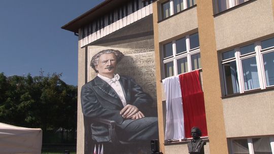 W Ciężkowicach odsłonięto mural Paderewskiego