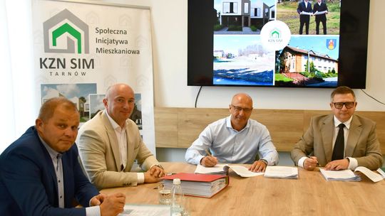 W Skrzyszowie powstanie 16 nowych mieszkań. Podpisano umowę wartą blisko 7,5 mln zł
