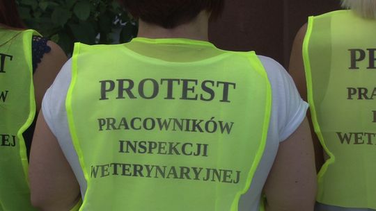 W Tarnowie trwa protest pracowników Inspekcji Weterynaryjnej 