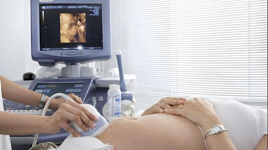 Większe zainteresowanie badania prenatalnymi Większe zainteresowanie badania prenatalnymi