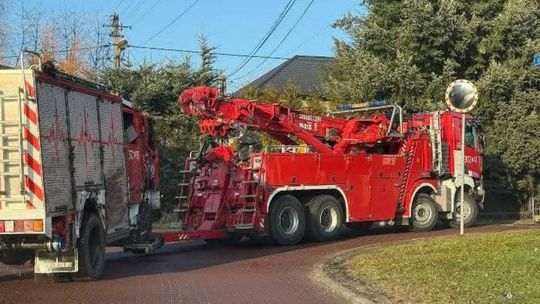 Wóz strażacki wypadł z drogi w Małopolsce. Strażak ochotnik był pijany