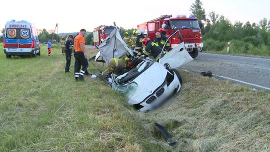Wypadek BMW w Olszynach, 5 osób w szpitalach. Lądował helikopter LPR