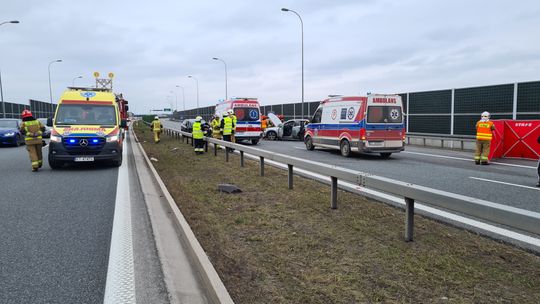 Wypadek na A4 pod Tarnowem. Droga w kierunku Krakowa była zablokowana, są poszkodowani