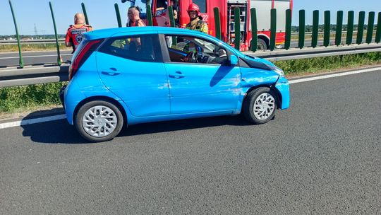 Wypadek na autostradzie A4, jedna osoba została ranna, na miejscu śmigłowiec LPR