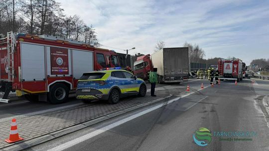 Wypadek na DK 94 w Łoponiu. Są osoby poszkodowane!