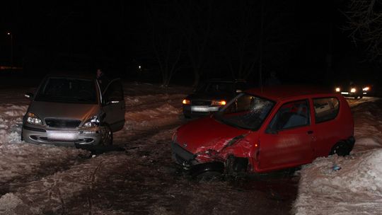 Wypadek na ul. Do Huty w Tarnowie. 29-latka trafiła do szpitala