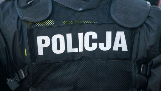 Wysłała znajomym zdjęcie broni. Nalot policji był tylko kwestią czasu