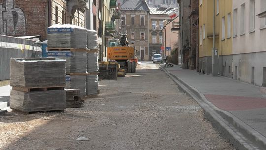 Wznowiono prace przy remoncie dwóch ulic w centrum Tarnowa 