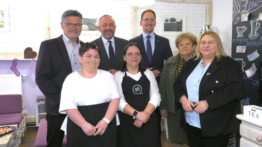 Z myślą o niepełnosprawnych. Sekretarz stanu w Ministerstwie Rodziny, Pracy i Polityki Społecznej z wizytą w Tarnowie