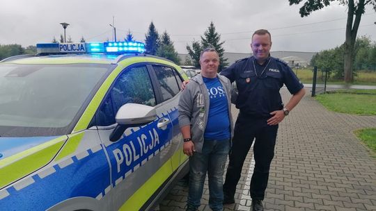 Z wizytą w Komisariacie – spełnione marzenie mieszkańca Żabna Z wizytą w Komisariacie – spełnione marzenie mieszkańca Żabna