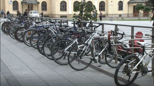 Zamień samochód na transport publiczny