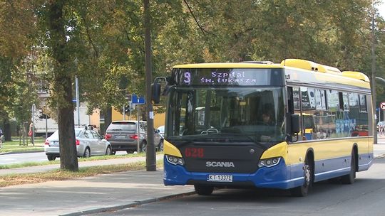 Zapełnione autobusy do Mościc