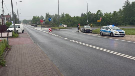 Zderzenie dwóch samochodów na Krakowskiej w Tarnowie