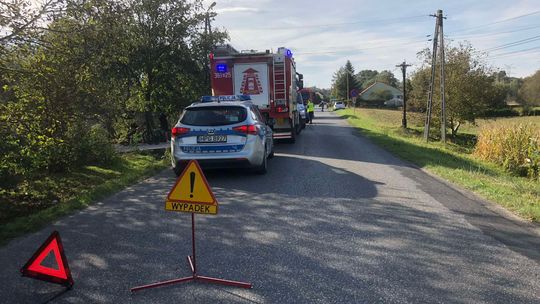 Zderzenie dwóch samochodów w Świebodzinie. Poszkodowana osoba trafiła do szpitala