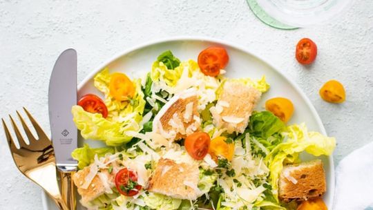 Zdrowe jedzenie po trzydziestce - catering dietetyczny wybawieniem dla zapracowanej mamy