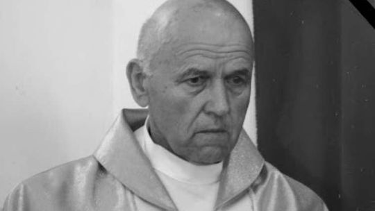 Zmarł ks. Jan Bereś, emerytowany proboszcz parafii w Pawęzowie