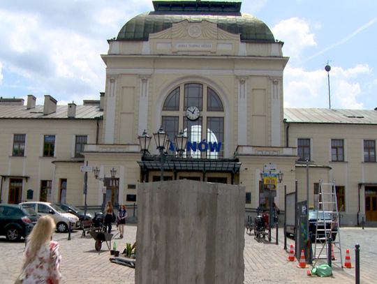Kontrowersje wokół budowy pomnika Lecha Kaczyńskiego w Tarnowie 