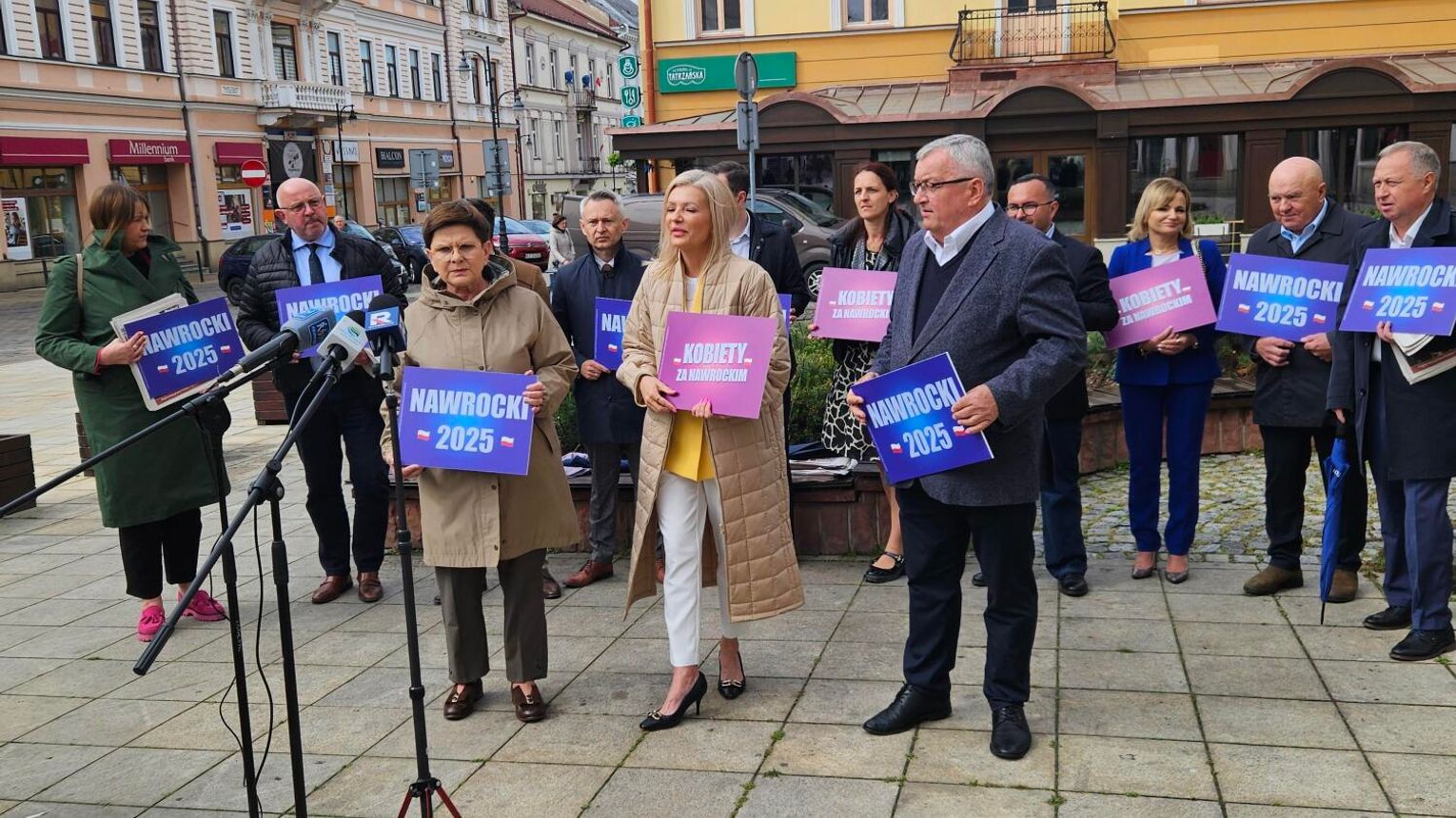 Beata Szydło wsparła w Tarnowie Karola Nawrockiego