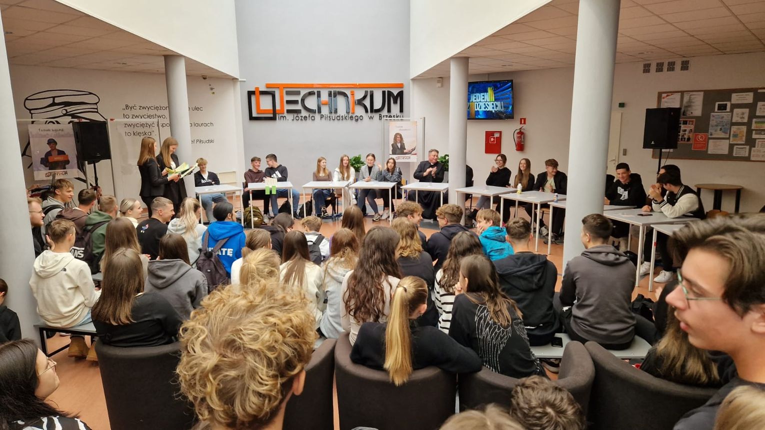 Technikum Nr 1 Nowy Sącz Profile Brzesko. Tydzień Kształcenia Zawodowego w Technikum im. Józefa Piłsudskiego