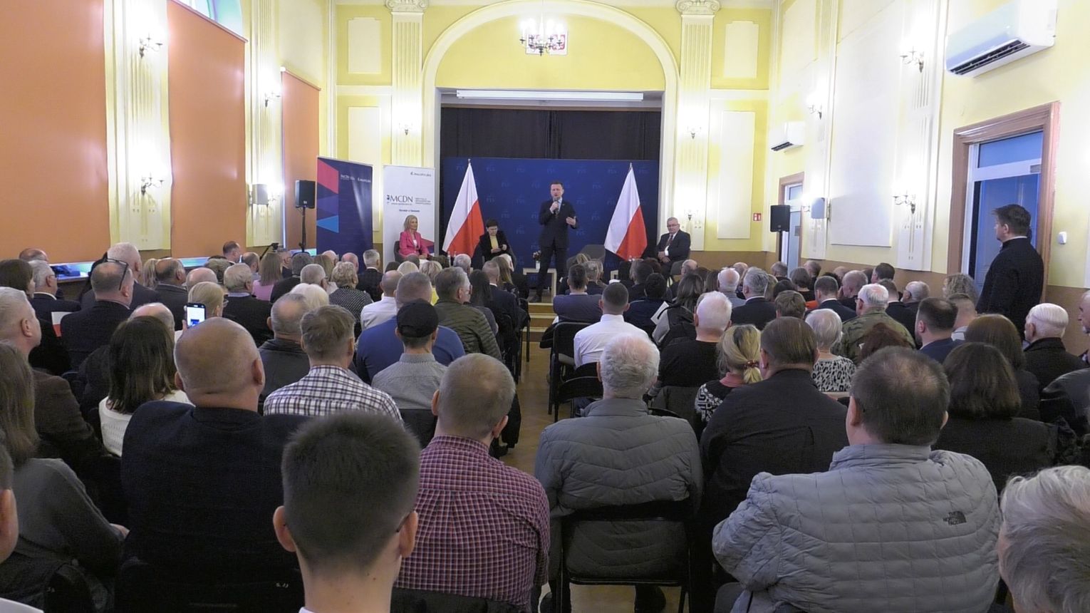Były szef MON zachęcał tarnowian do oddania głosu na Karola Nawrockiego