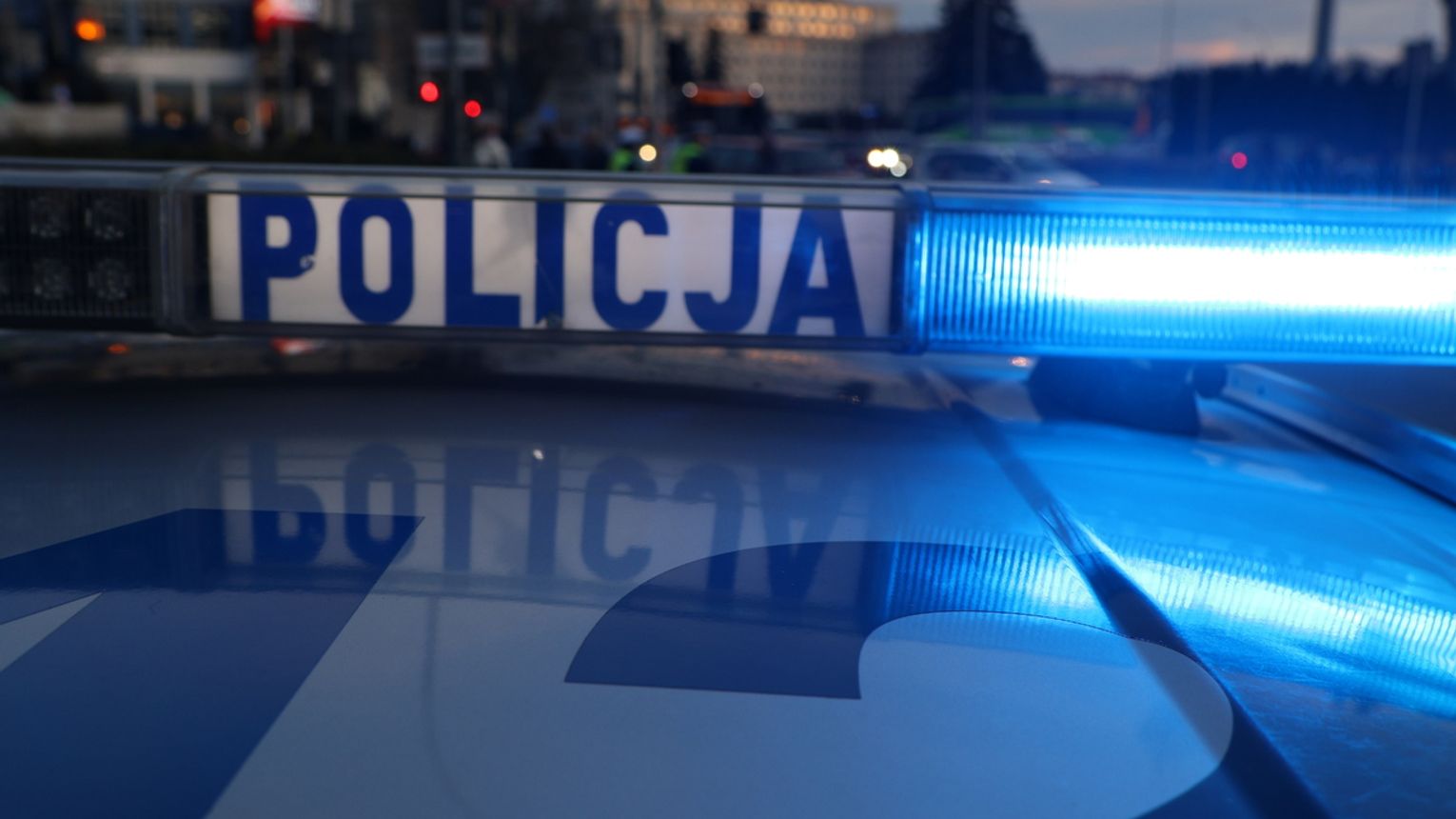 Chciał wyłudzić od 81-latki aż 90 tysięcy złotych. Seniorka przechytrzyła fałszywego policjanta