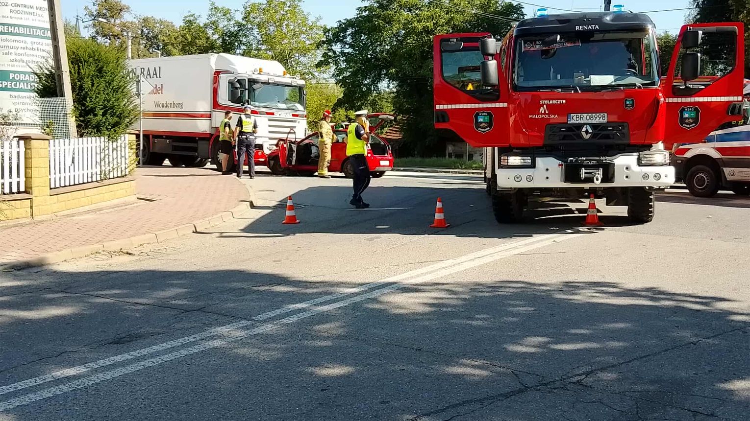 Czołówka w Gnojniku. Kierujący osobówką w szpitalu