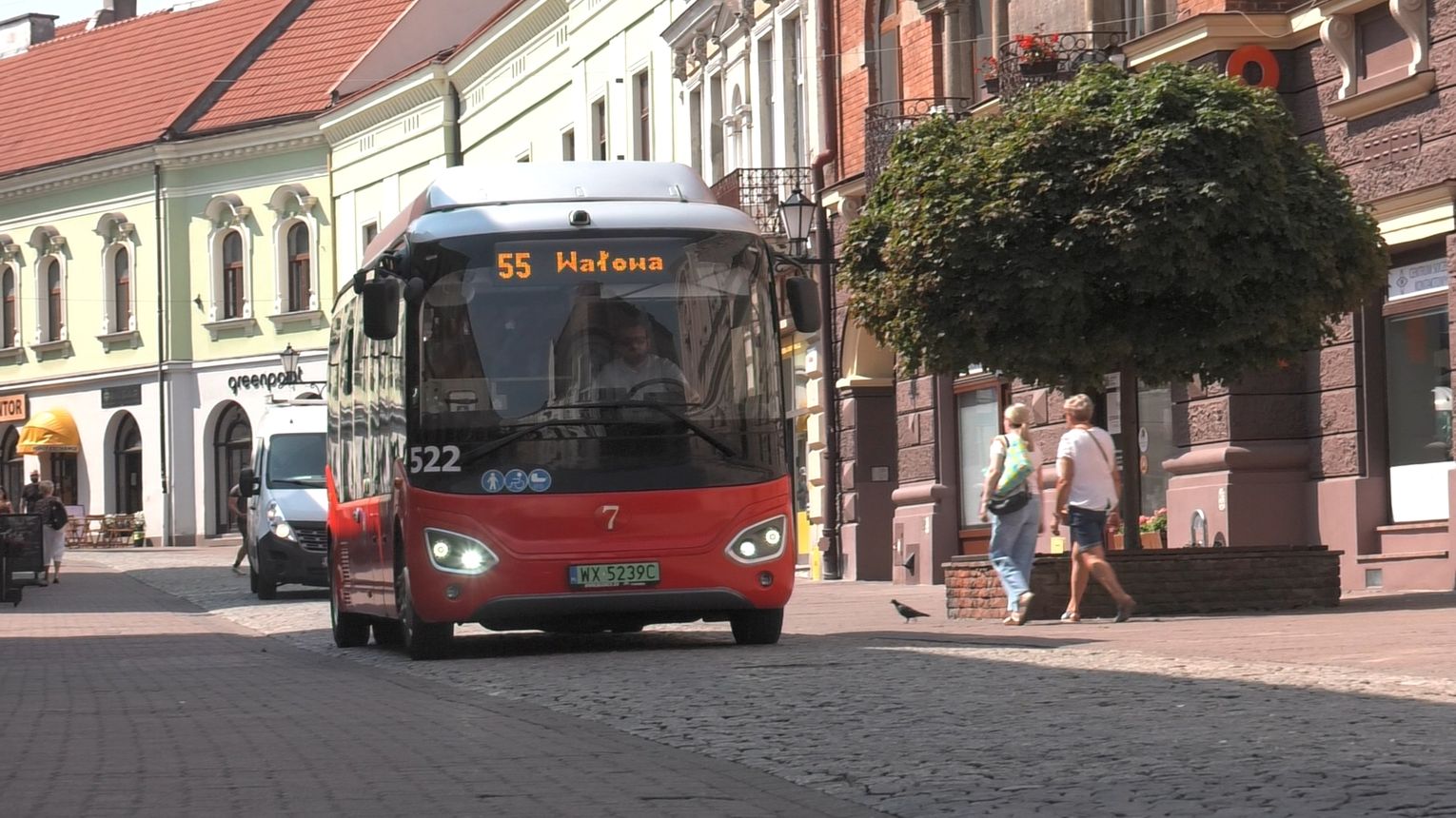 Czy autobus na tarnowskiej Starówce to dobry pomysł? [SONDA]