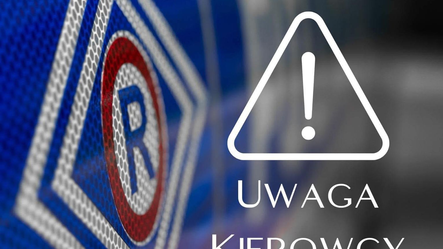 Dachowanie na DK28 w Klęczanach pod Gorlicami. Jedna osoba zakleszczona w samochodzie