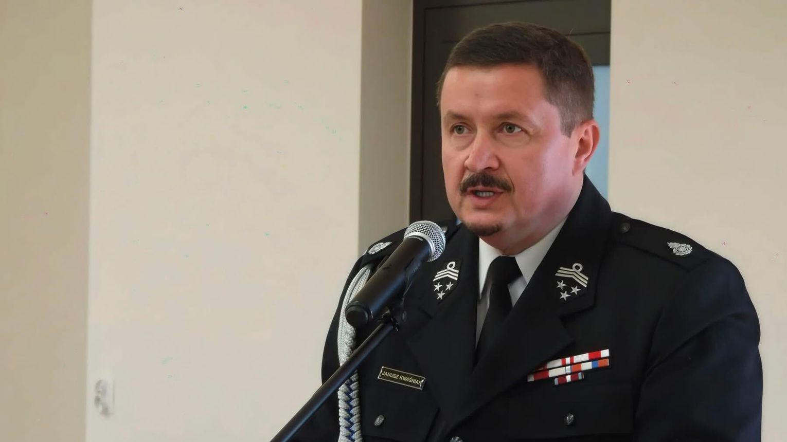 Janusz Kwaśniak ponownie na czele strażaków w Borzęcinie. Rekordowa kadencja i niemal 20 mln zł dla OSP!