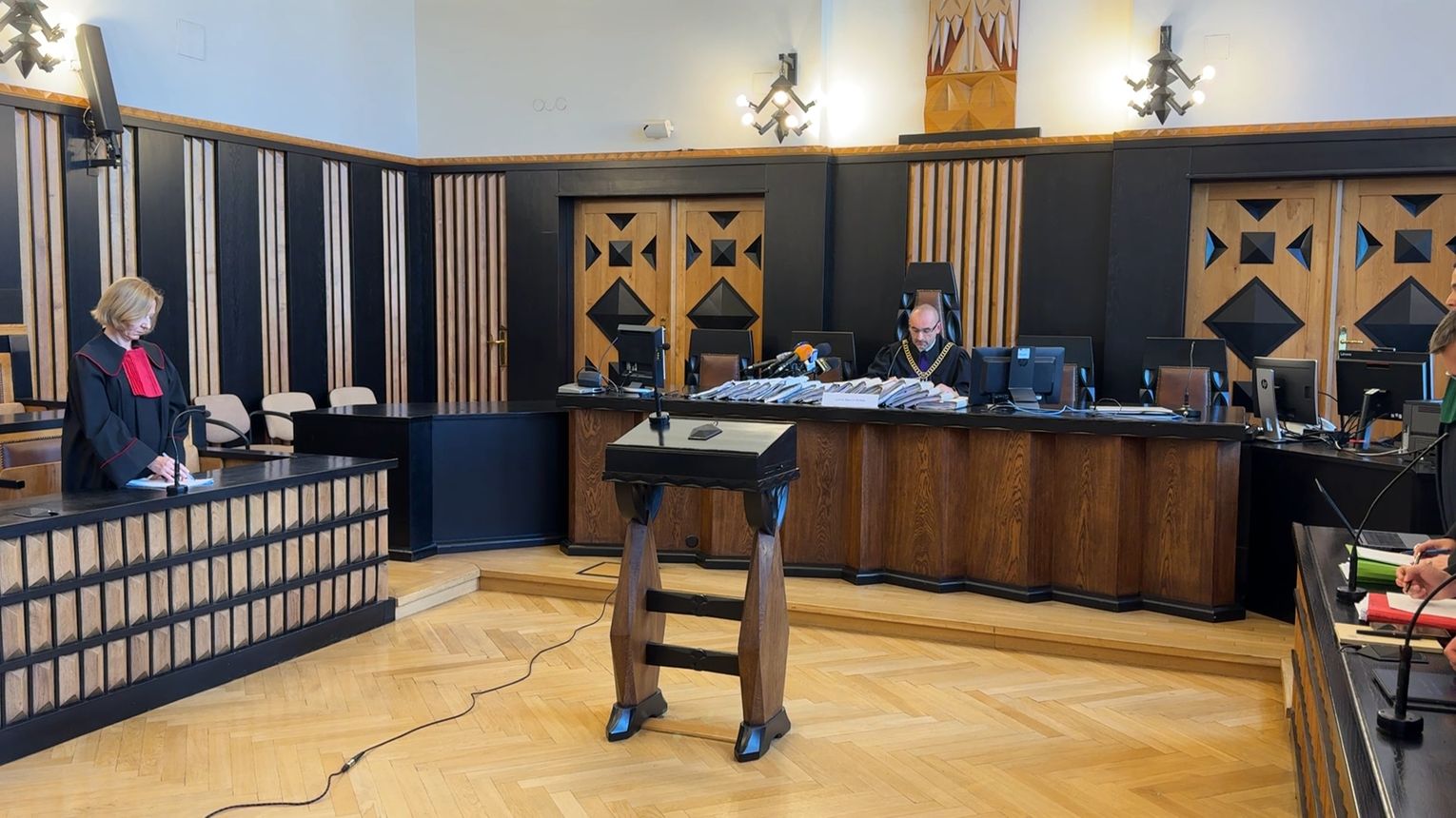 Jest wyrok sądu w sprawie byłego starosty tarnowskiego, wójta gminy Szerzyny i dyrektor PCPR w Tarnowie