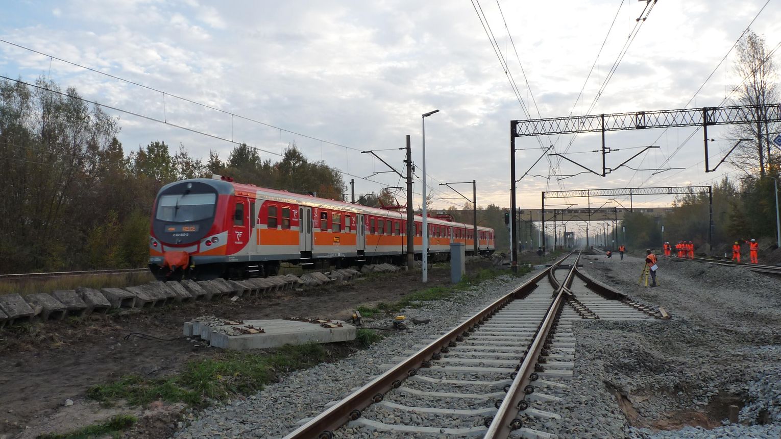 KOLEJNA ŚMIERĆ NA TORACH Śmiertelne potrącenie pociągiem w Kamionce Wielkiej. 60-latek nie żyje.