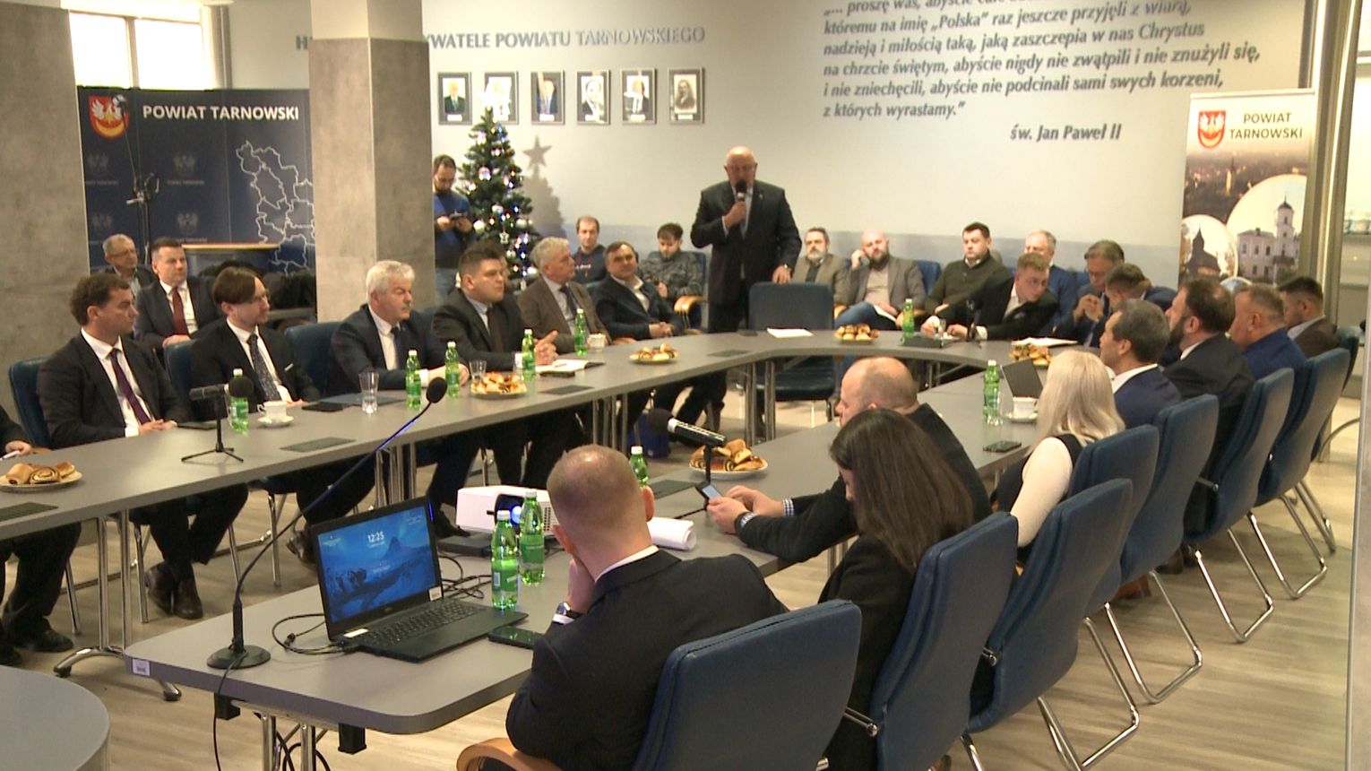 Konferencja w Starostwie Powiatu Tarnowskiego. Apel o realizację linii kolejowej Tarnów, Szczucin, Busko-Zdrój