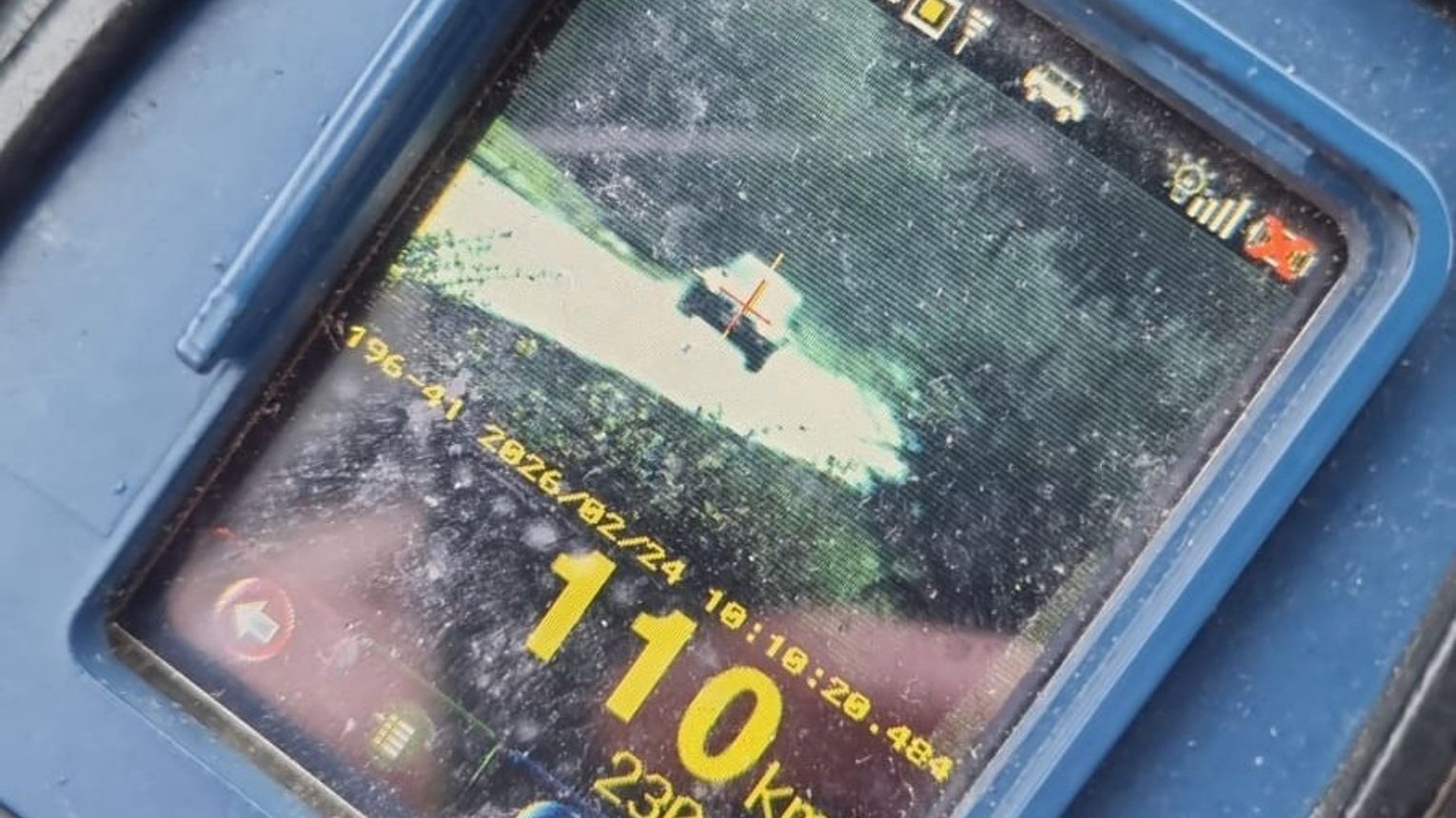 Mędrzechów. 110 km/h w terenie zabudowanym. Kierowca audi stracił prawo jazdy