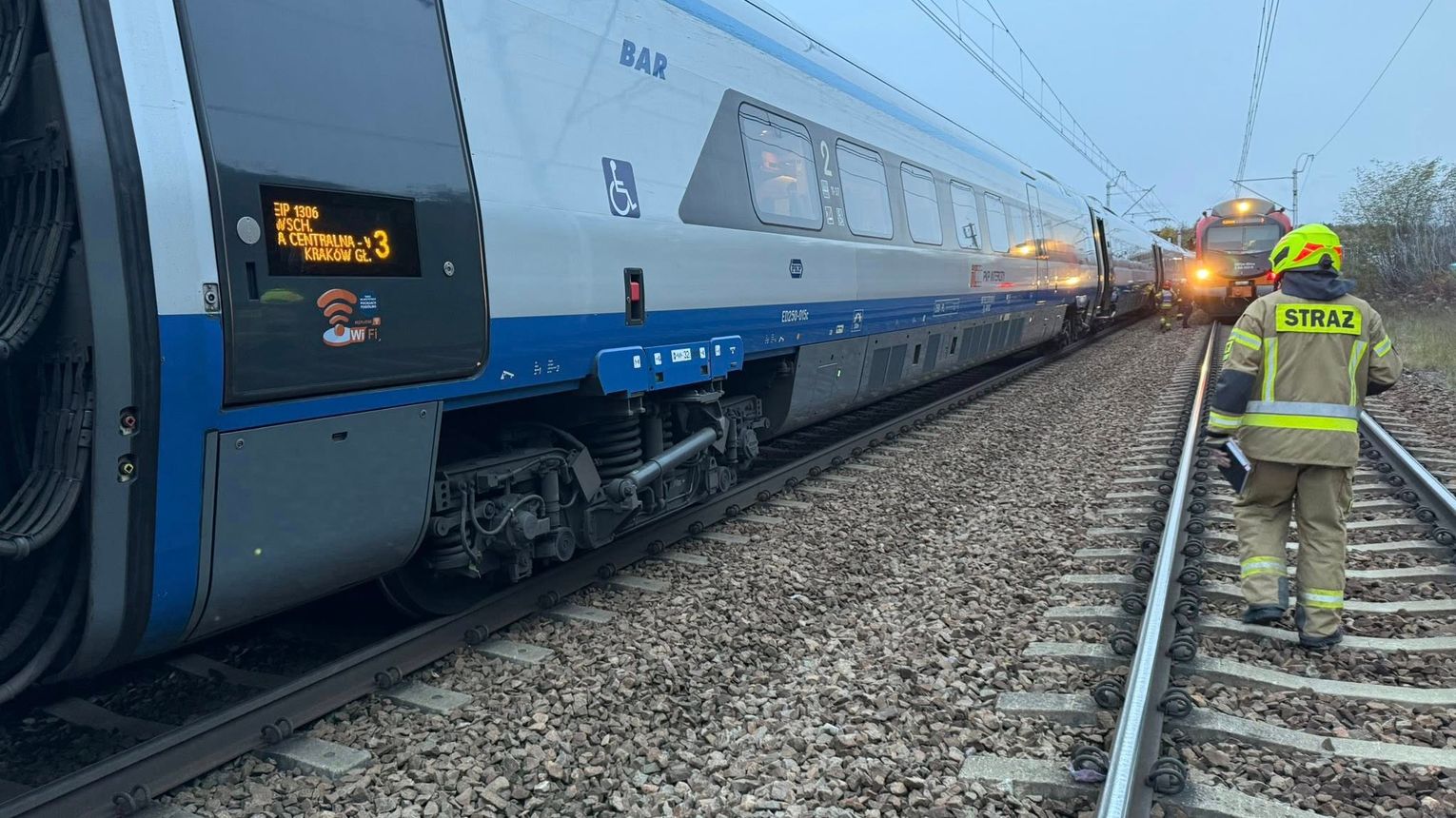 Mężczyzna potrącony przez pociąg pod Krakowem
