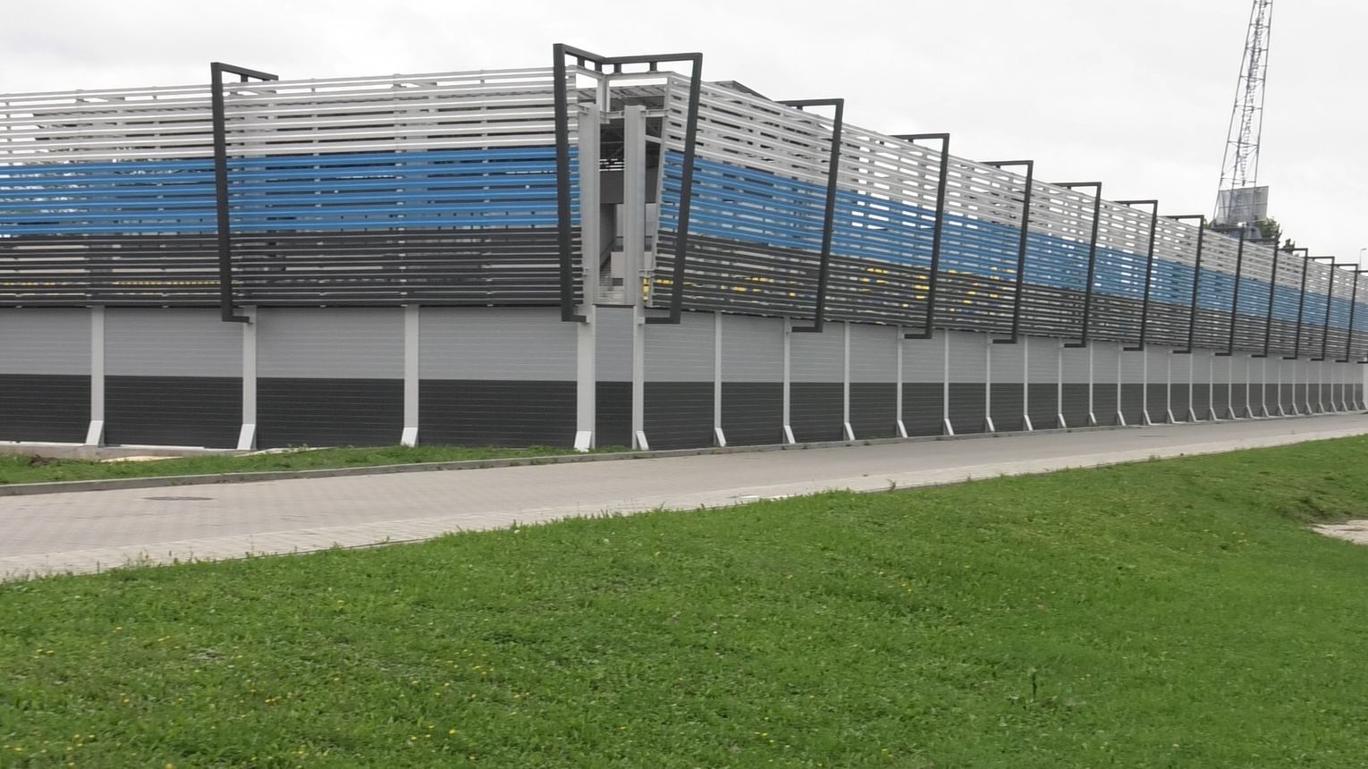 Mościce: postępy w budowie stadionu miejskiego