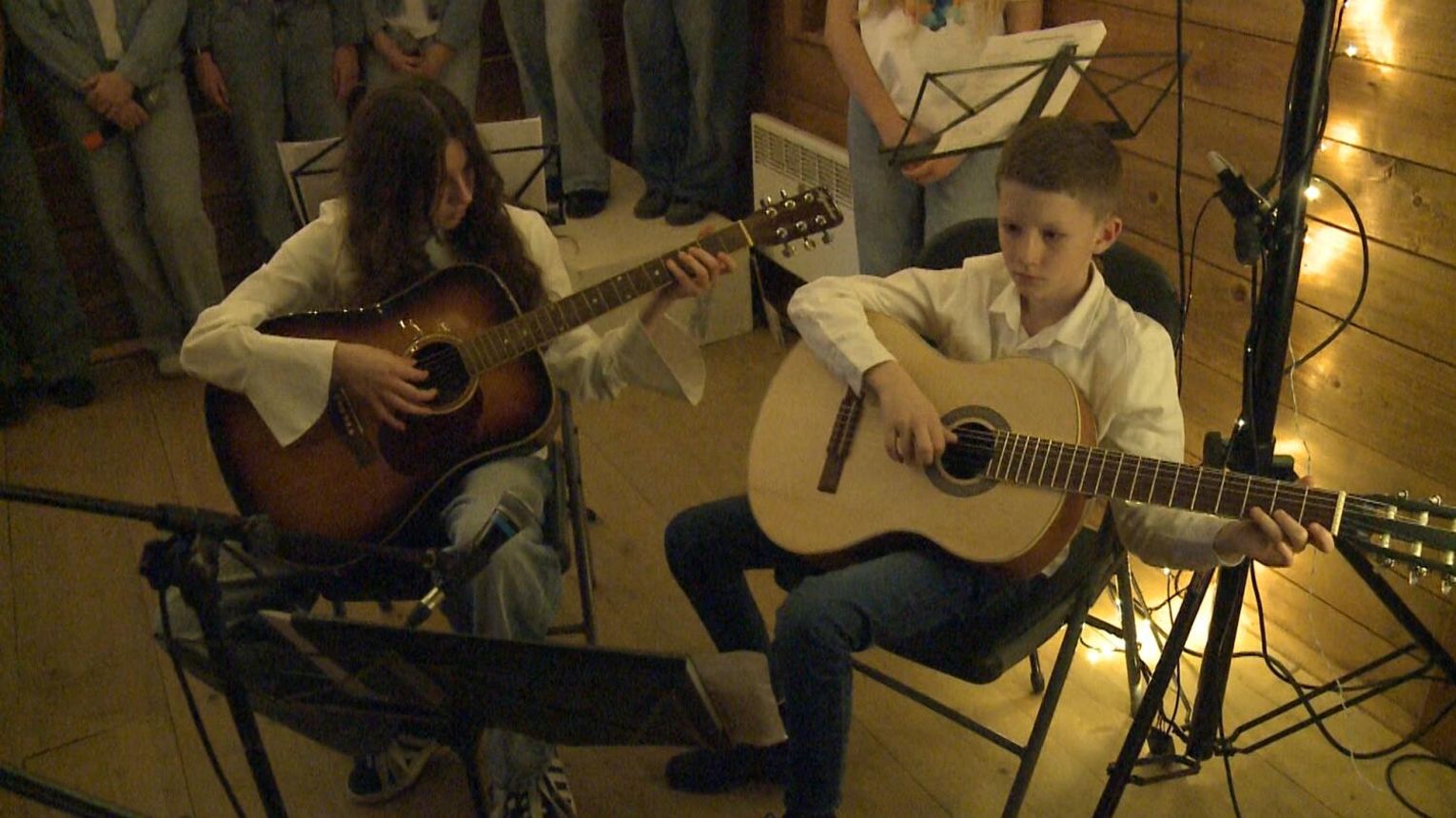 Muzyczne zwiastowanie świąt w wykonaniu uczestników zajęć Centrum Kultury w Ryglicach