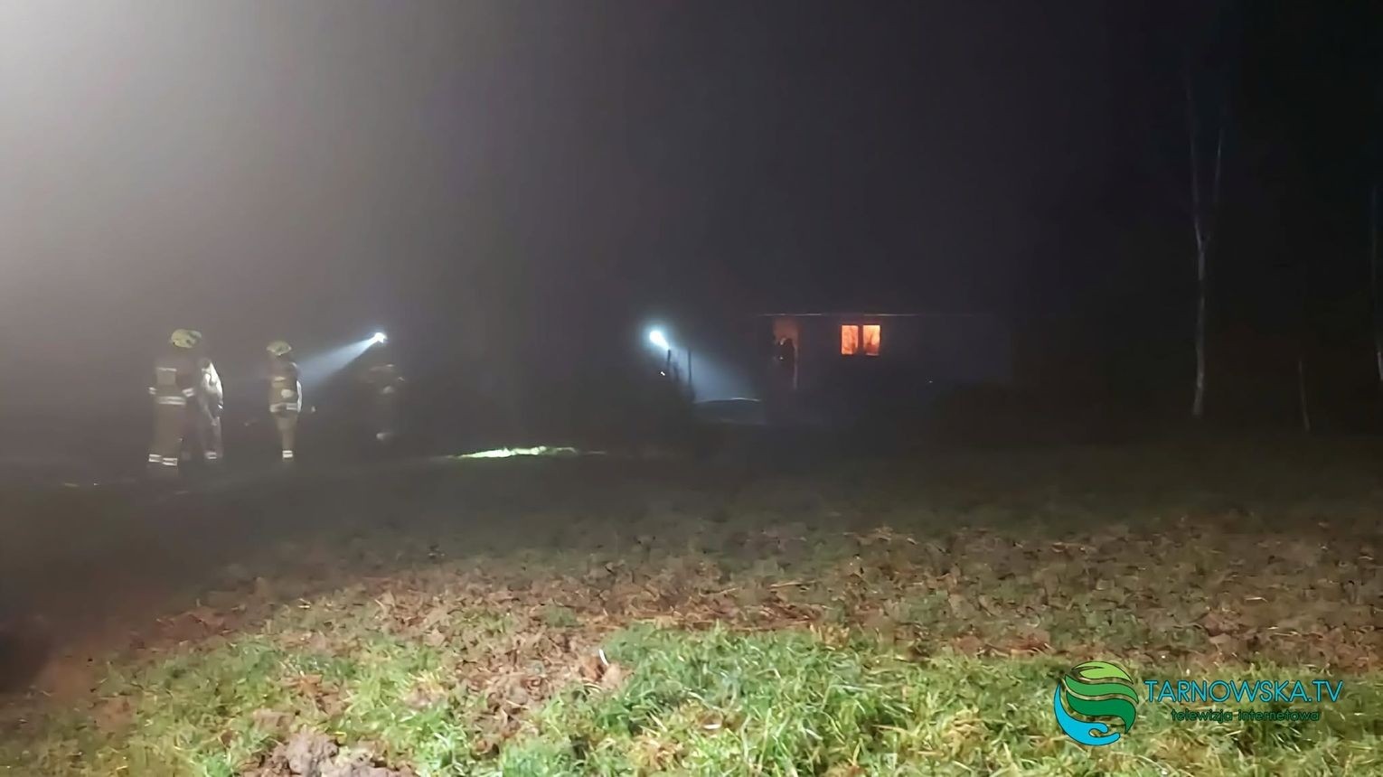 Nie żyje mężczyzna w Trzemesnej. Strażacy stwierdzili wysokie stężenie tlenku węgla w budynku mieszkalnym