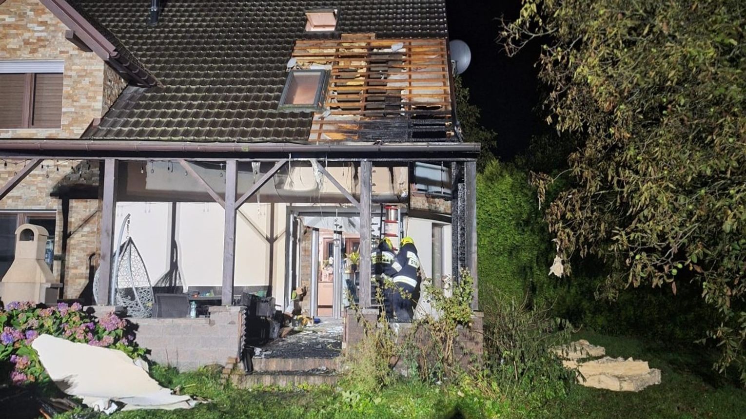 Nocą doszło do dwóch pożarów na terenie powiatu tarnowskiego. Strażacy interweniowali w Wierzchosławicach i Faściszowej