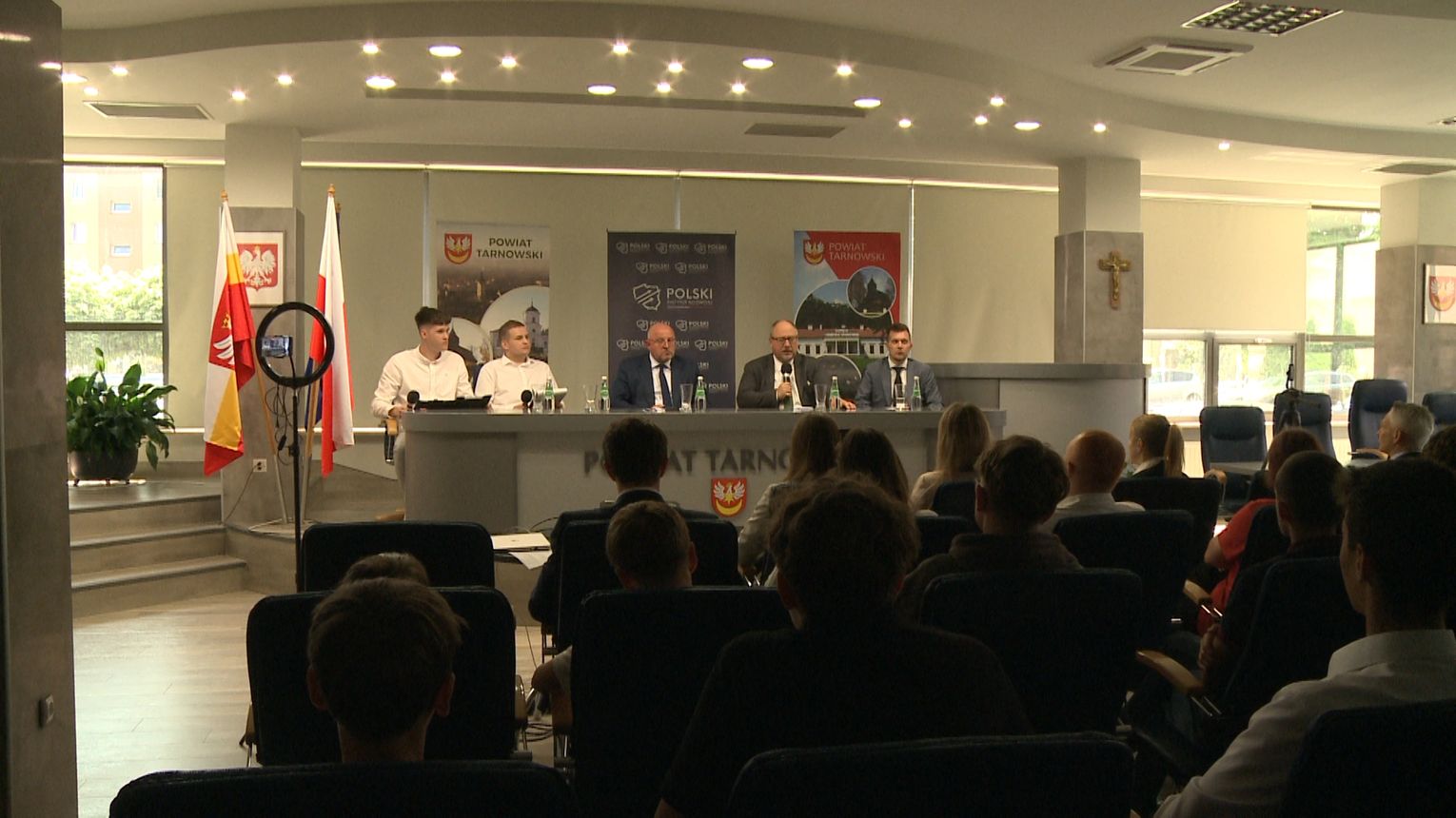 O bezpieczeństwie Polski debatowano w Starostwie Powiatowym w Tarnowie