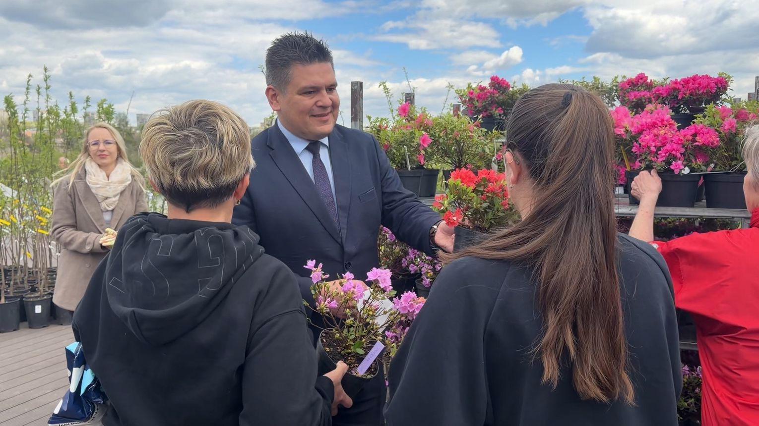 Oddali elektroodpady, odebrali sadzonki – ekologia w praktyce na Kantorii