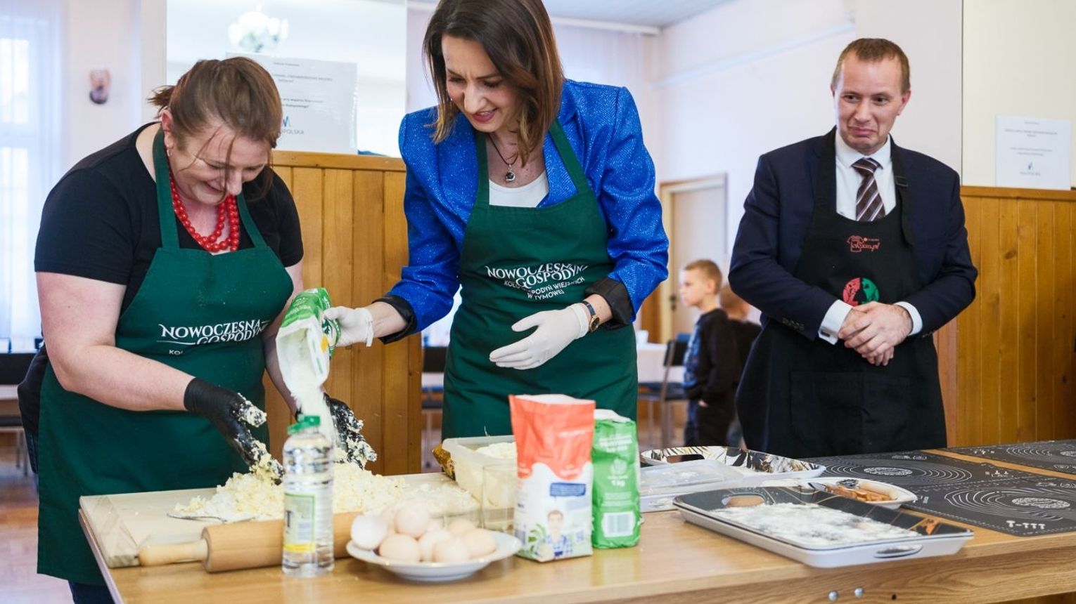 Pączki, chrust i oponki. Rodzinne Ostatki w Tymowej