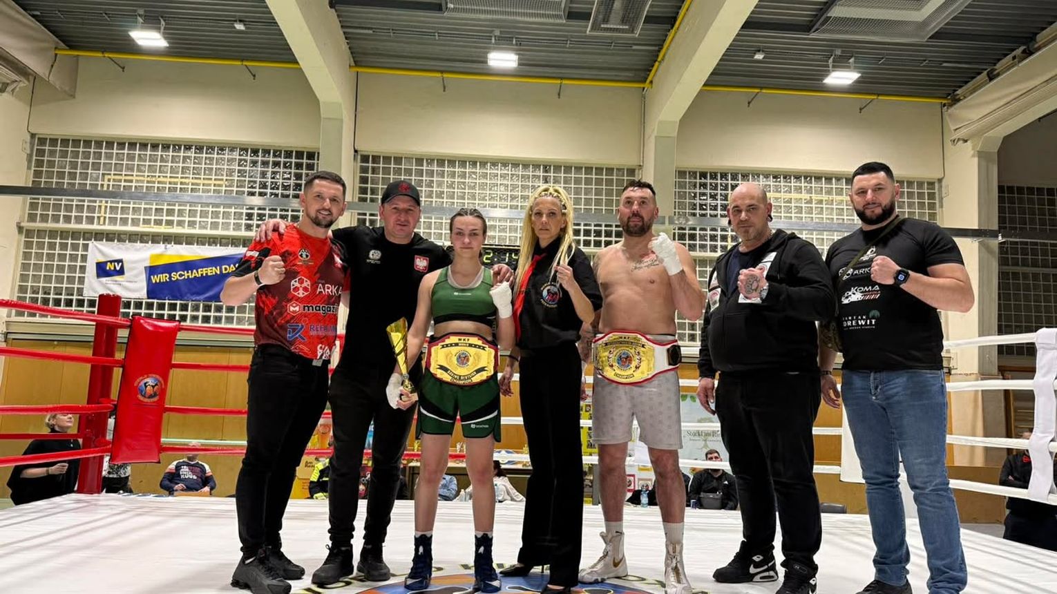 Pasy mistrzowskie jadą do Lisiej Góry! Amelia Stelmach i Dominik Taraszka ze światowymi tytułami WKF