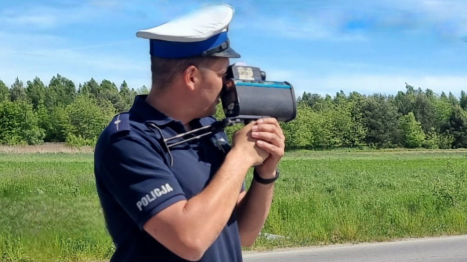 Pijany kierowca chciał przekupić policjantów. Zaproponował im 500 złotych