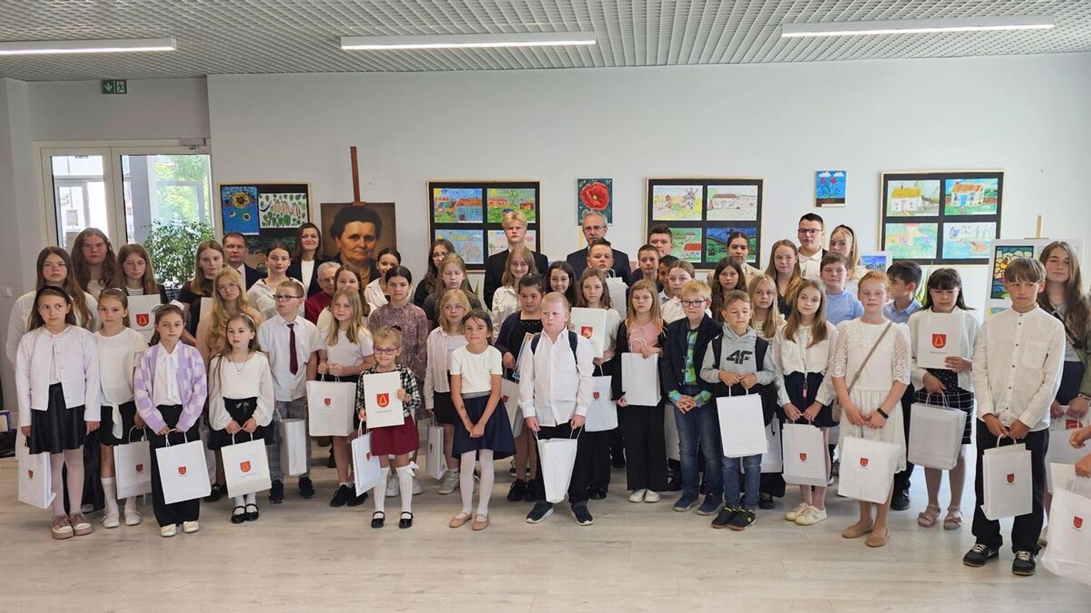 Poezja Marii Kozaczkowej oczami młodych artystów