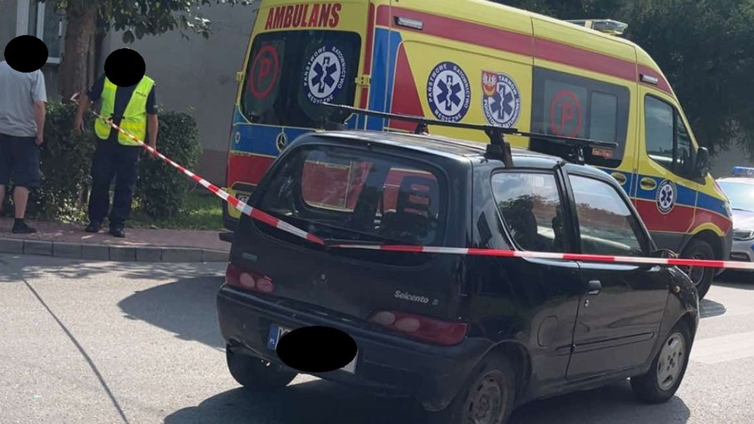 Potrącenie na przejściu dla pieszych w Tuchowie. Kobieta trafiła do szpitala