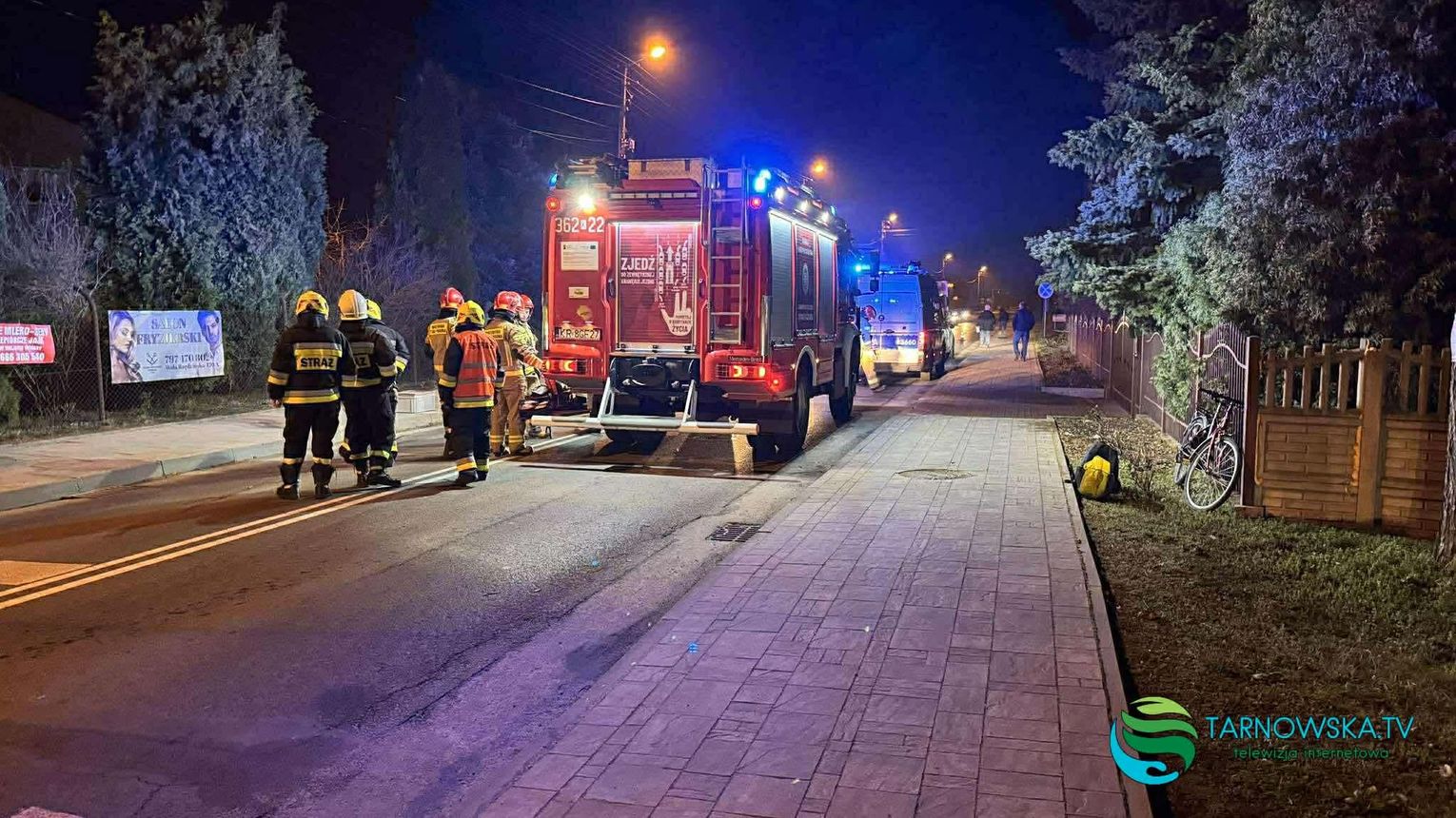 Potrącenie rowerzysty w Woli Rzędzińskiej. Mężczyzna w ciężkim stanie