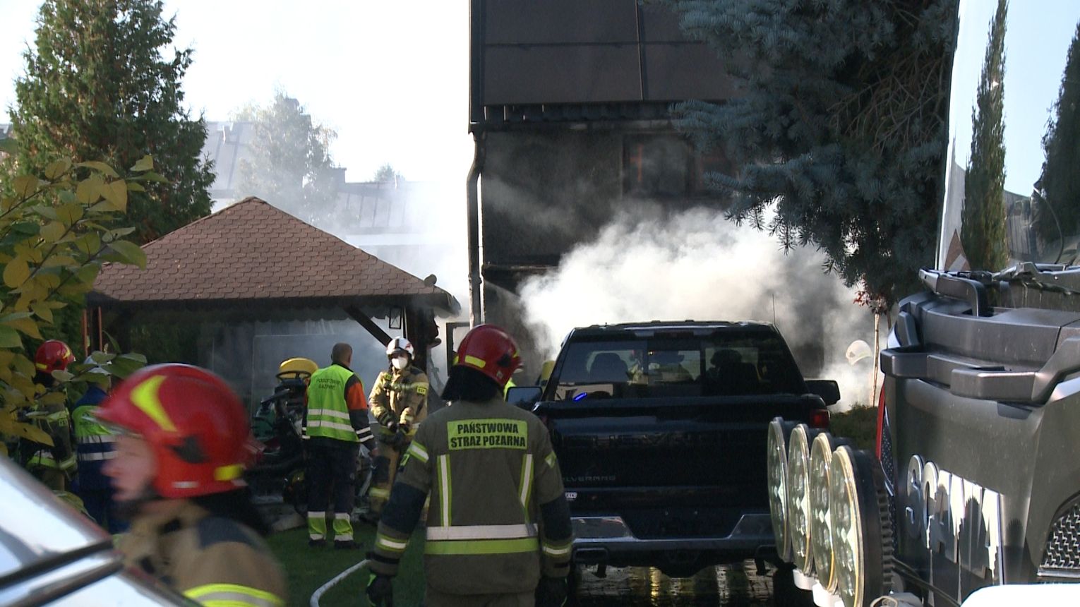 Pożar budynku gospodarczego w Zbylitowskiej Górze. Szybka akcja strażaków zapobiegła tragedii