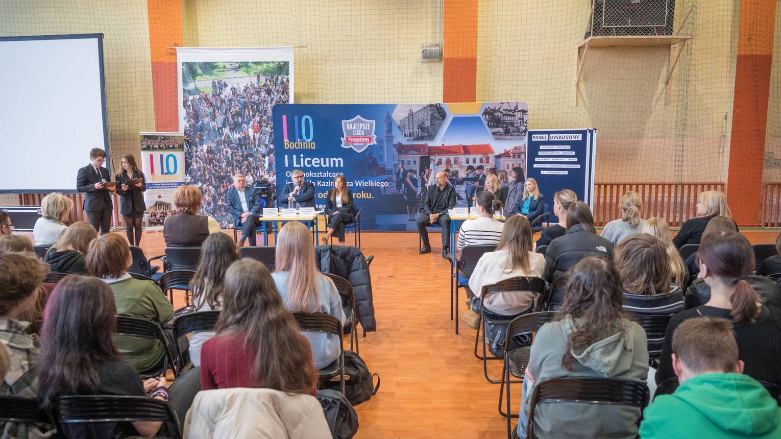 Przedsiębiorcza młodzież gotowa na wyzwania – panel dyskusyjny w I LO Bochnia
